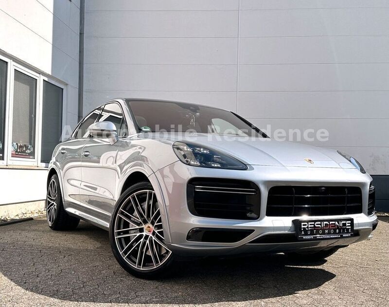 Silber Gebraucht 2019 Porsche Cayenne Turbo SUV | 77.998 € (Etwas zu teuer) - Bild 1/4