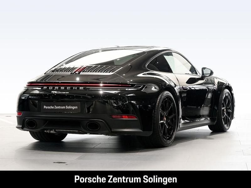 Gebraucht Porsche 992 394 PS (289 kW) 2024 Schwarz Coupé