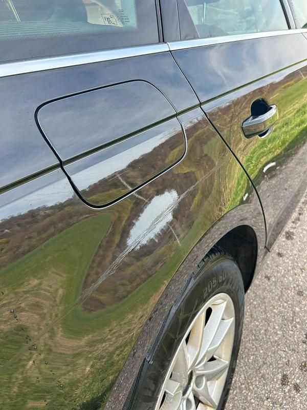 Gebraucht Audi A4 Sport 190 PS (139 kW) 2019 Schwarz Kombi