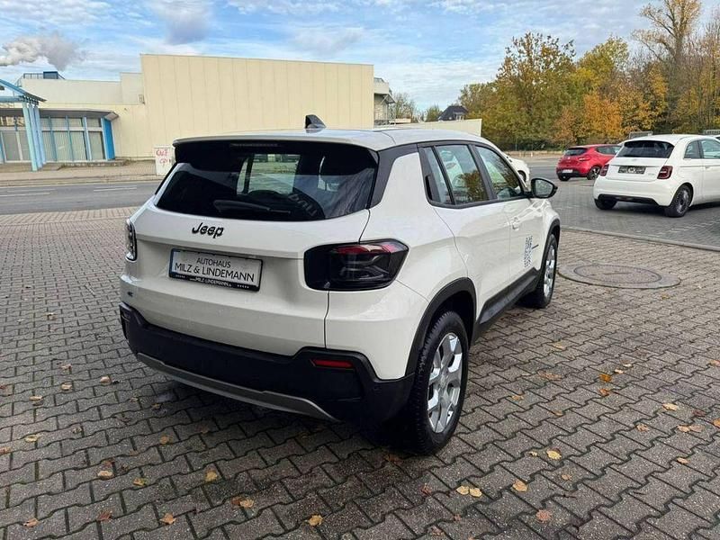 Gebraucht Jeep Avenger EV Altitude 114 kW (156 PS) 2024 Solid white SUV