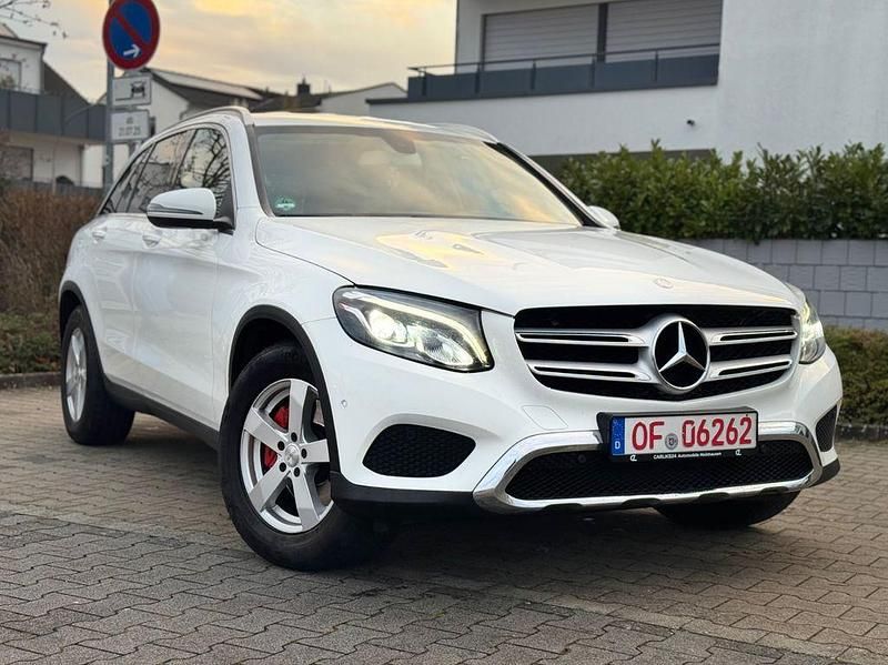 Weiß Gebraucht 2016 Mercedes GLC220 SUV | 18.470 € (Superpreis) - Bild 1/4