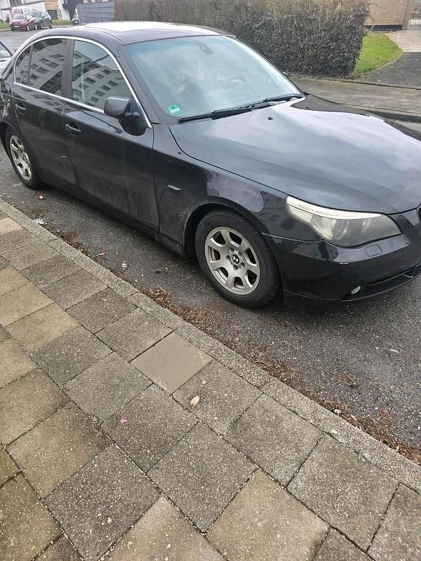 Gebraucht BMW 530 258 PS (189 kW) 2007 Schwarz Limousine
