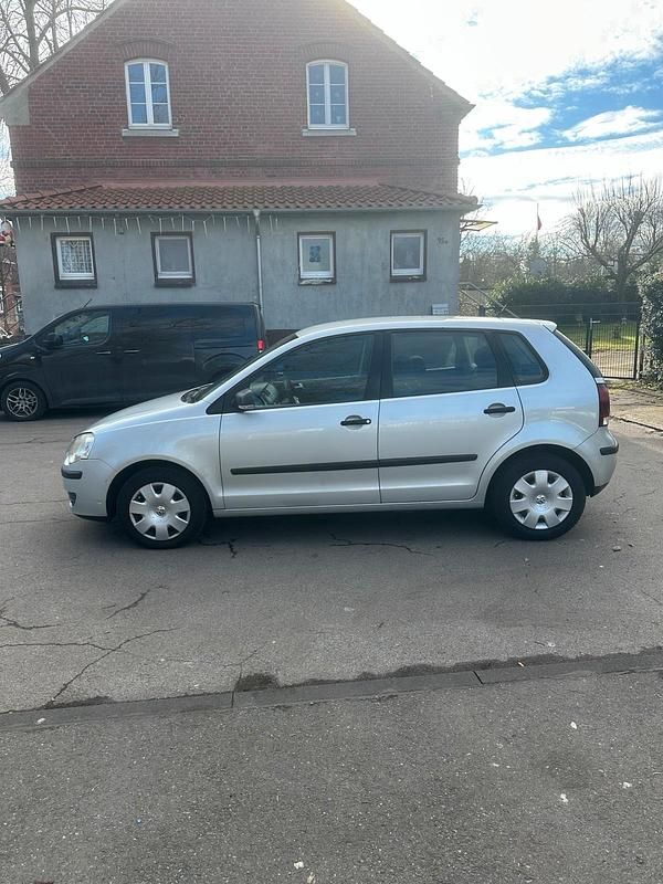 Gebraucht VW Polo 80 PS (58 kW) 2007 Silber Kleinwagen