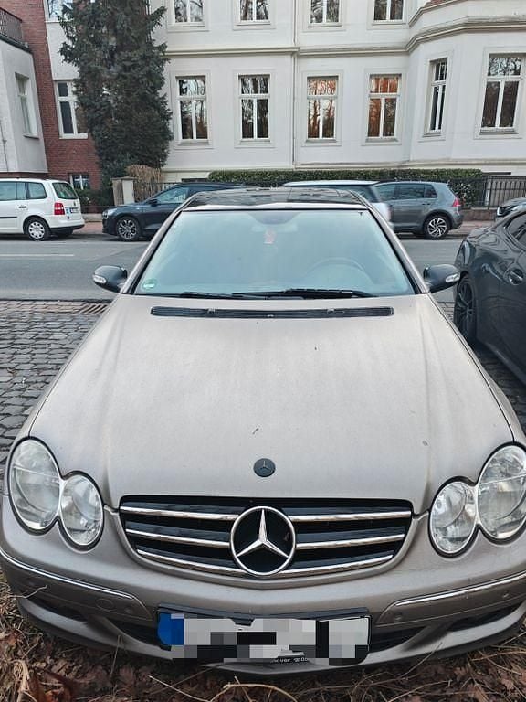 Gebraucht Mercedes CLK200 184 PS (135 kW) 2007 Andere farben Coupé