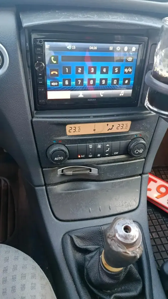 Gebraucht Renault Laguna II 117 PS (86 kW) 2003 Orange Limousine