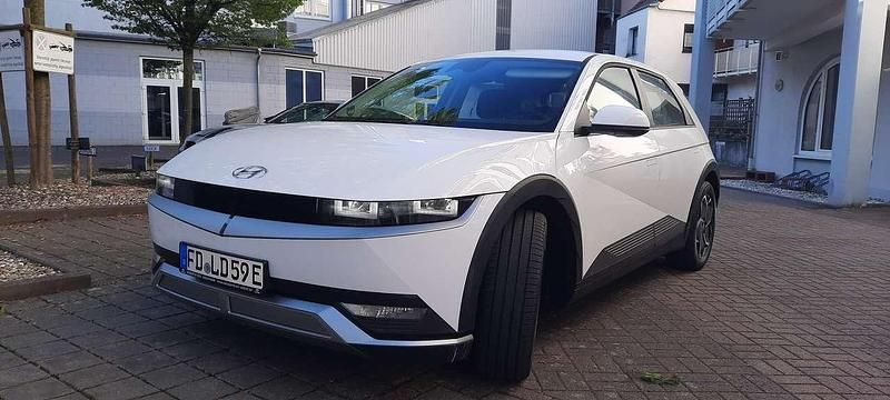 Atlas white(saw) Gebraucht 2023 Hyundai Ioniq 6 Limousine | 31.995 € (Etwas zu teuer) - Bild 1/4