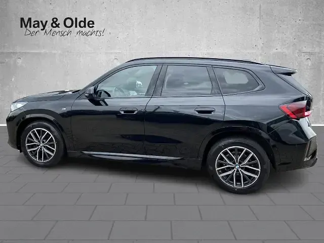 Gebraucht BMW X1 M Sport 150 PS (110 kW) 2023 Schwarz SUV