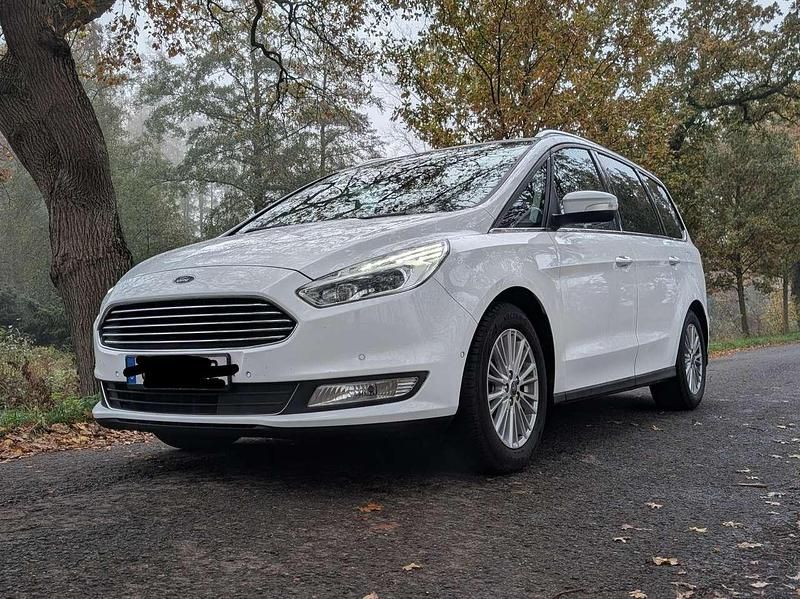 Gebraucht Ford Galaxy Titanium 150 PS (110 kW) 2017 Weiß Van / Kleinbus