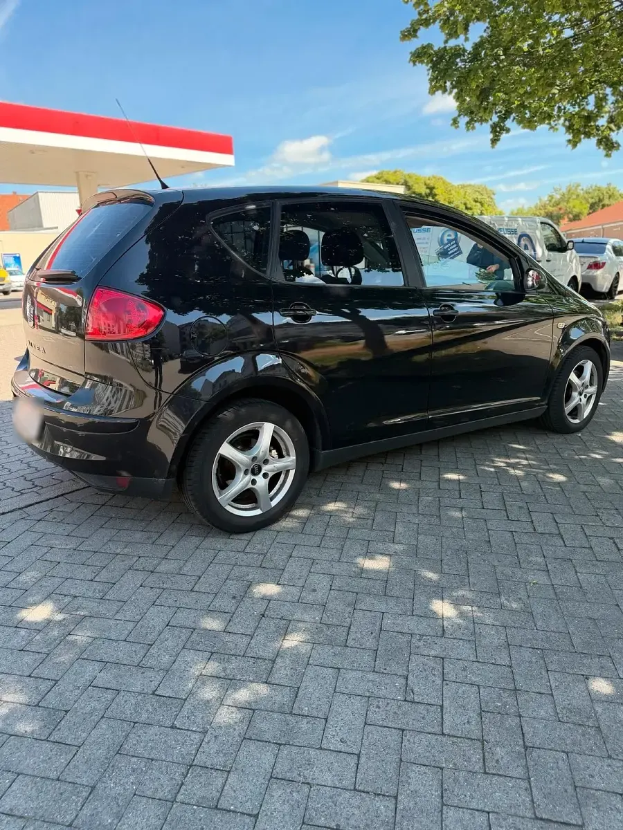 Gebraucht Seat Altea 105 PS (77 kW) 2007 Schwarz Limousine