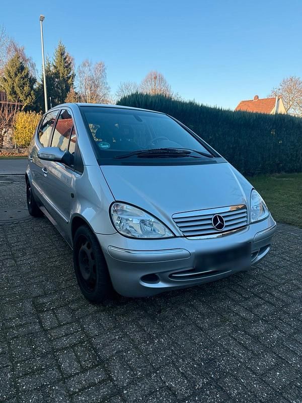 Second-hand Mercedes A170 95 CP (69 kW) 2004 Argintiu Hatchback