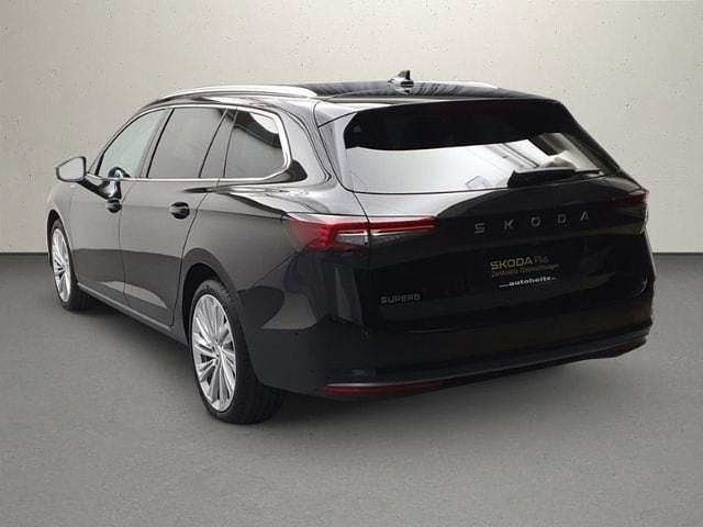 Gebraucht Skoda Superb LAURIN & KLEMENT 150 PS (110 kW) 2024 Onyxschwarz metallic Kombi