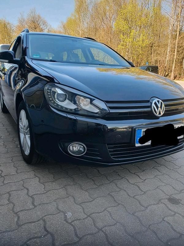 Schwarz Gebraucht 2013 VW Golf VI Match Kombi | 3.000 € (Guter Preis) - Bild 1/4