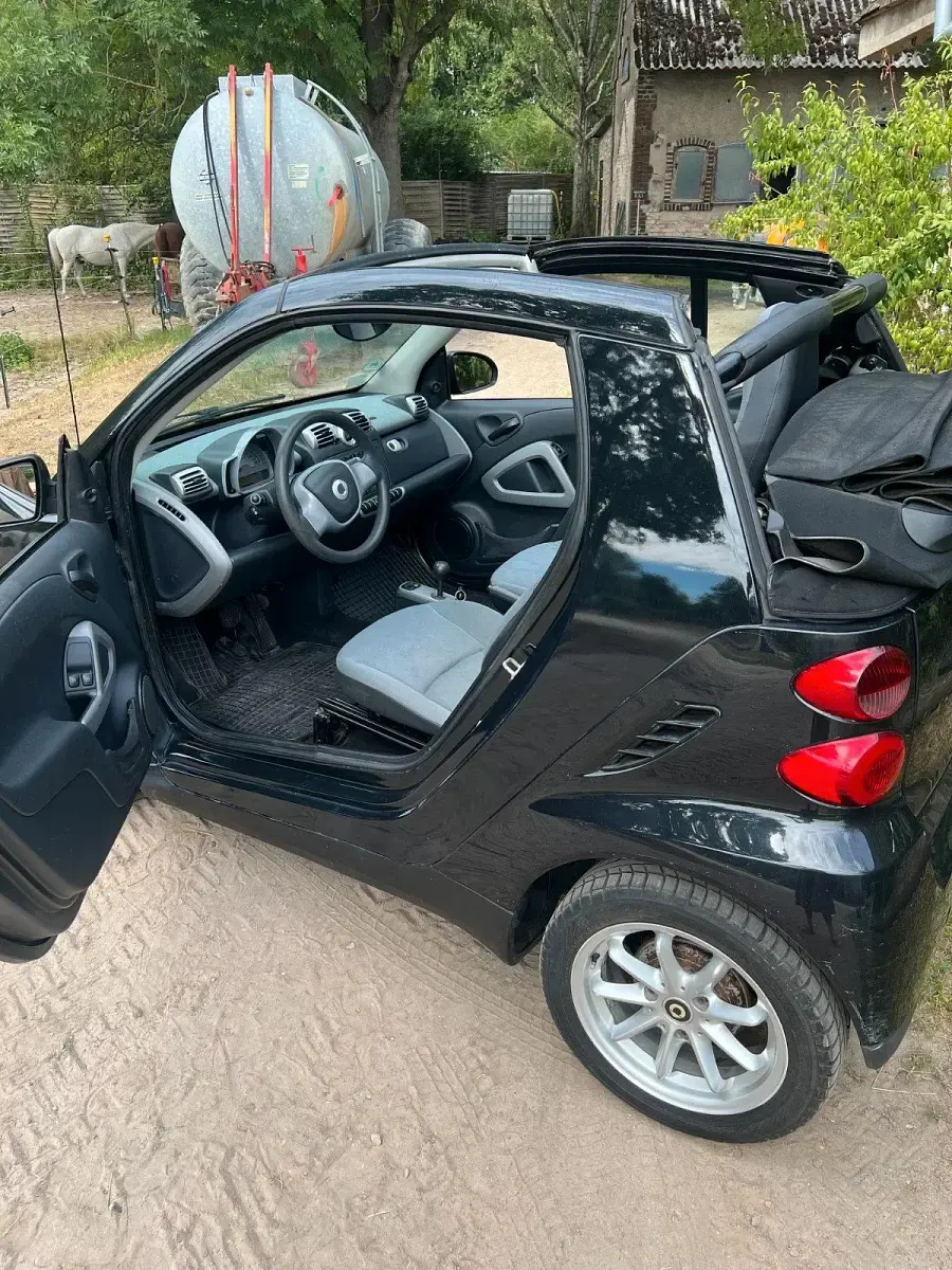 Gebraucht Smart ForTwo Cabrio 71 PS (52 kW) 2009 Schwarz Cabrio
