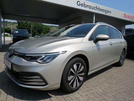 Gebraucht VW Golf VIII Move 110 PS (80 kW) 2024 Ivory silver metallic Kombi