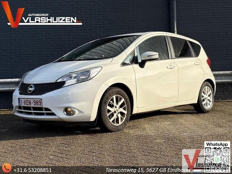Gebraucht Nissan Note Acenta 90 PS (66 kW) 2015 Weiß Kleinwagen