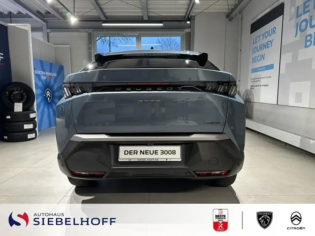 Gebraucht Peugeot 3008 Allure 145 PS (106 kW) 2026 Blau SUV