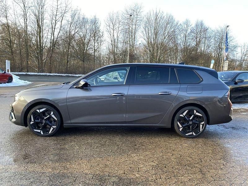 Gebraucht Opel Astra GSe 224 PS (164 kW) 2024 Vulkan grau Kombi