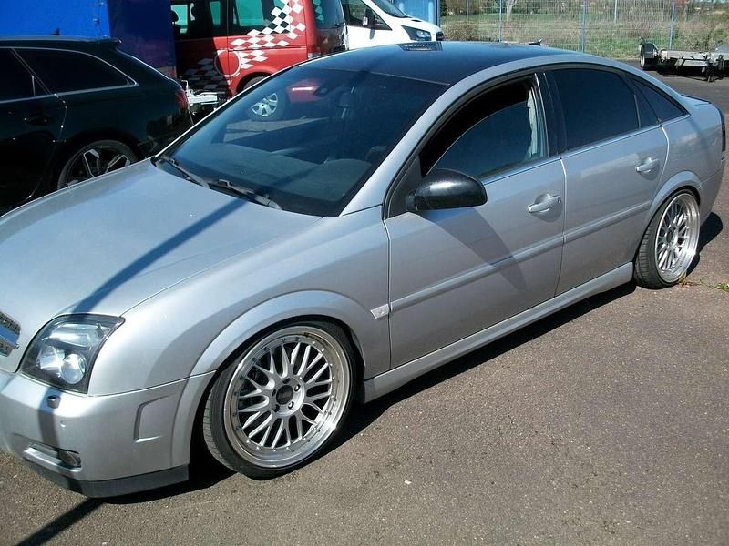 Gebraucht Opel Vectra GTS 211 PS (155 kW) 2003 2au Limousine