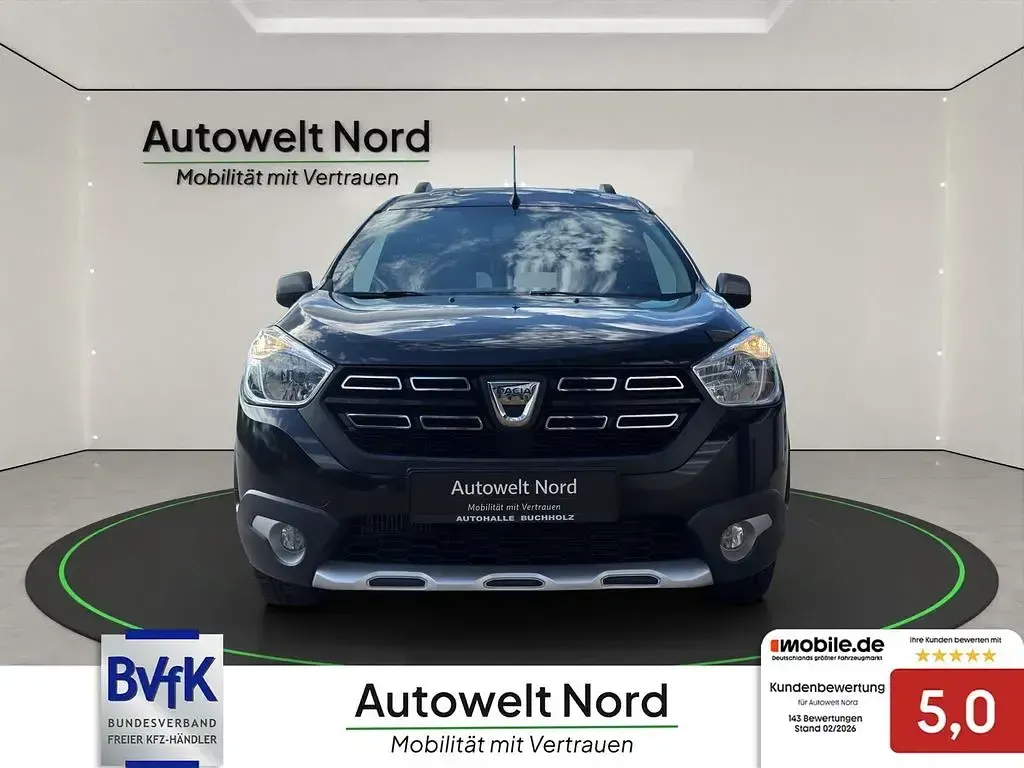 Gebraucht Dacia Dokker Stepway 131 PS (96 kW) 2020 Schwarz Van / Kleinbus