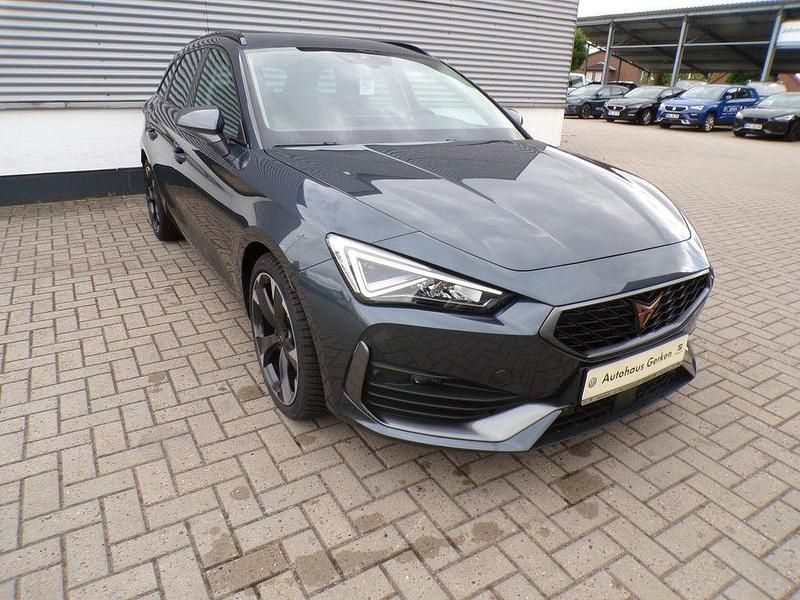 Usata Cupra Leon 150 CV (110 kW) 2024 Grigio Berlina