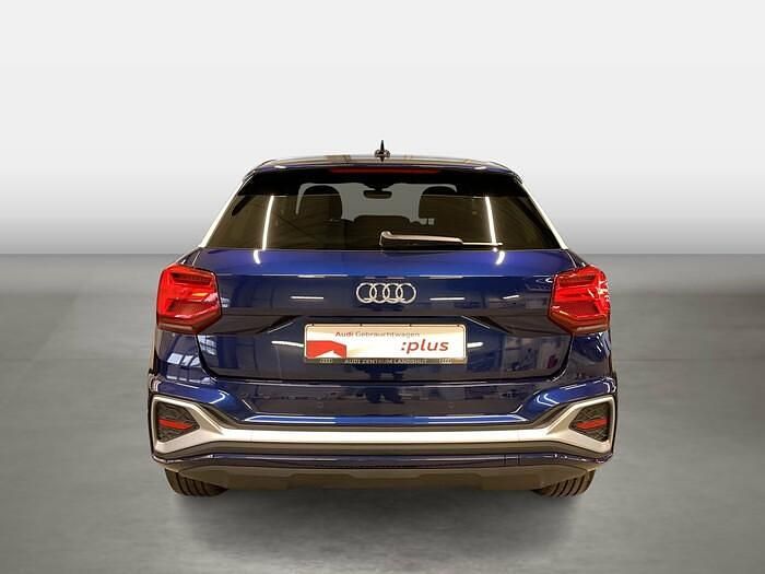 Gebraucht Audi Q2 S-Line 150 PS (110 kW) 2024 Blau SUV