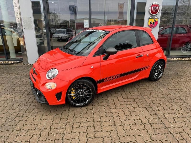 Gebraucht Abarth 695 179 PS (131 kW) 2024 Orange Kleinwagen