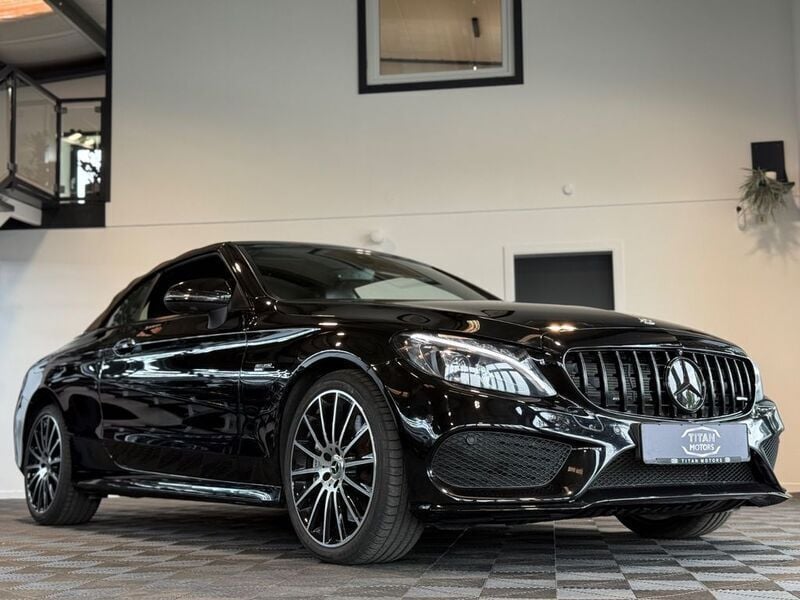 Schwarz Gebraucht 2018 Mercedes C43 AMG AMG Cabrio | 36.600 € (Fairer Preis) - Bild 1/4