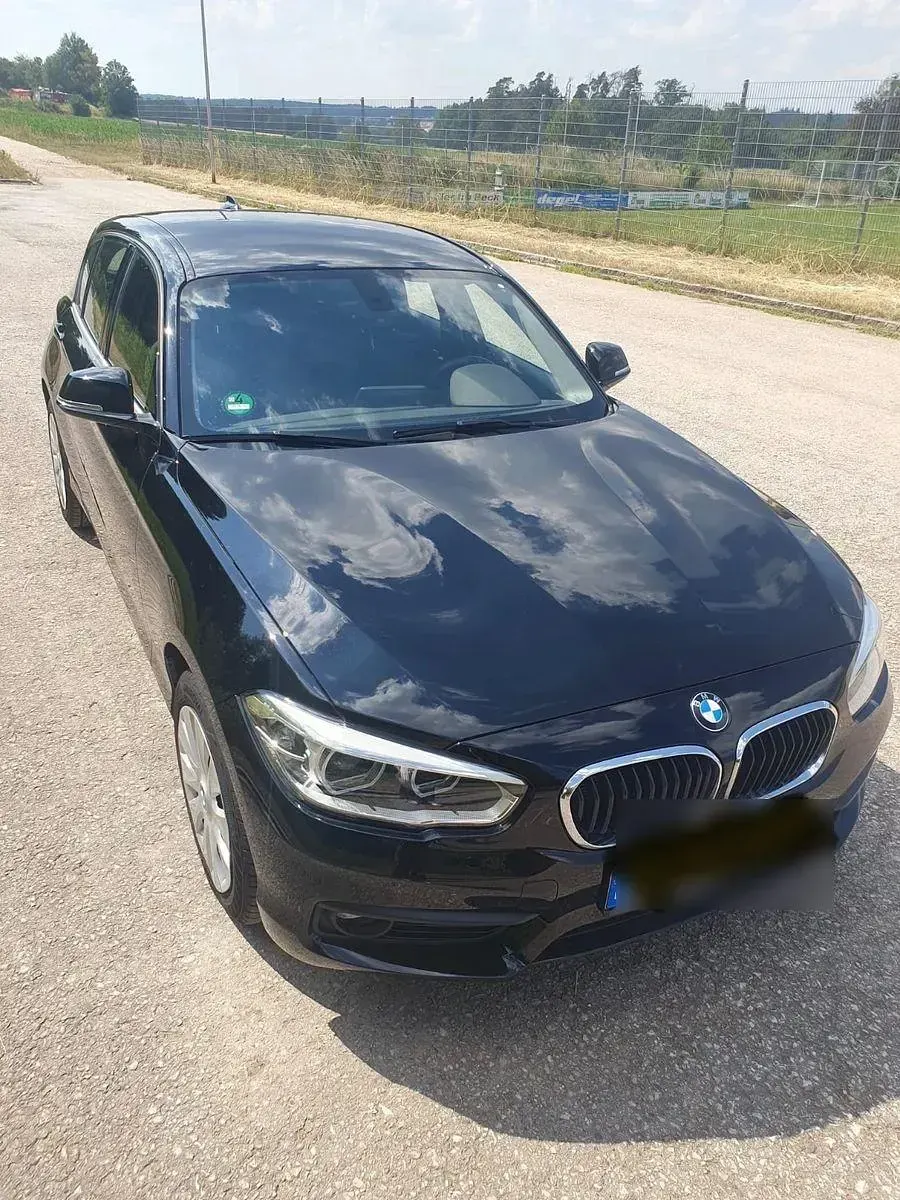 Gebraucht BMW 116 109 PS (80 kW) 2015 Schwarz Kleinwagen