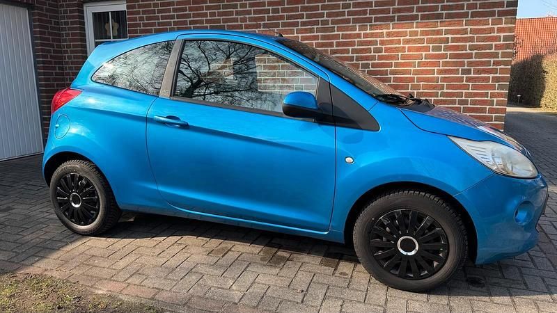 Gebraucht Ford Ka 69 PS (50 kW) 2010 Blau Kleinwagen