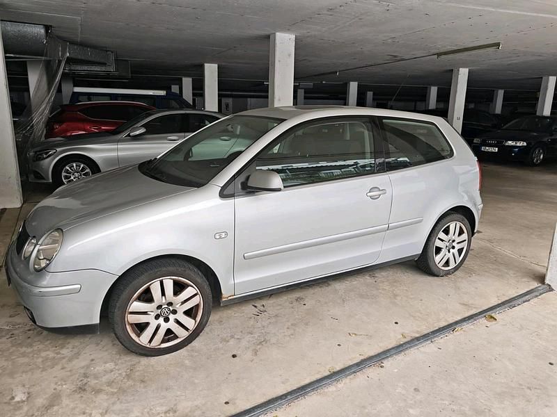 Silber Gebraucht 2002 VW Polo Kleinwagen | 1.400 € (Fairer Preis) - Bild 1/4