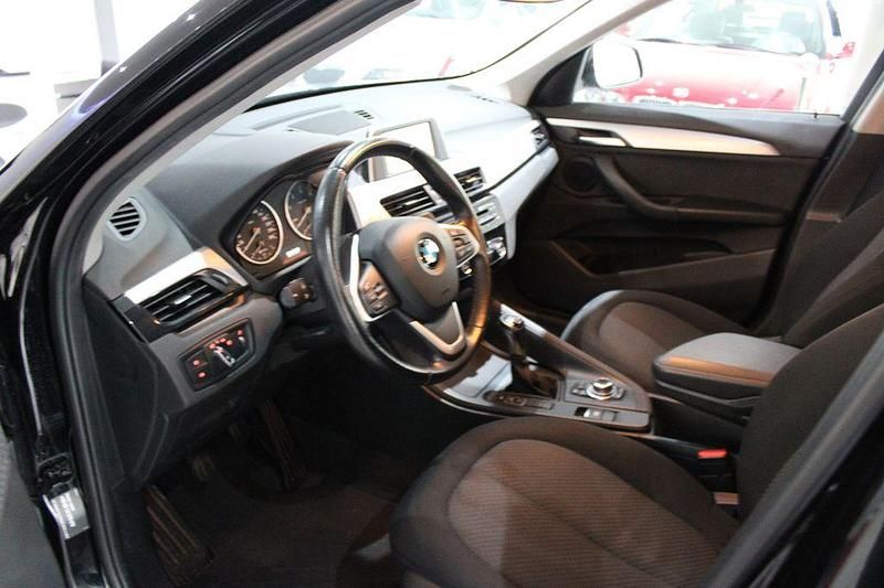 Gebraucht BMW X1 Advantage 150 PS (110 kW) 2015 Schwarz SUV