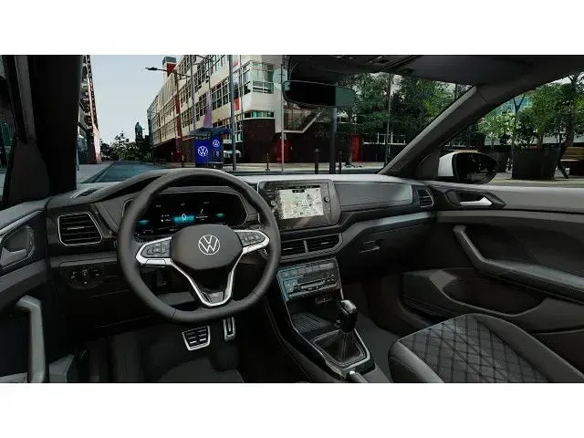 Gebraucht VW T-Cross R-line 150 PS (110 kW) 2025 Pure white SUV
