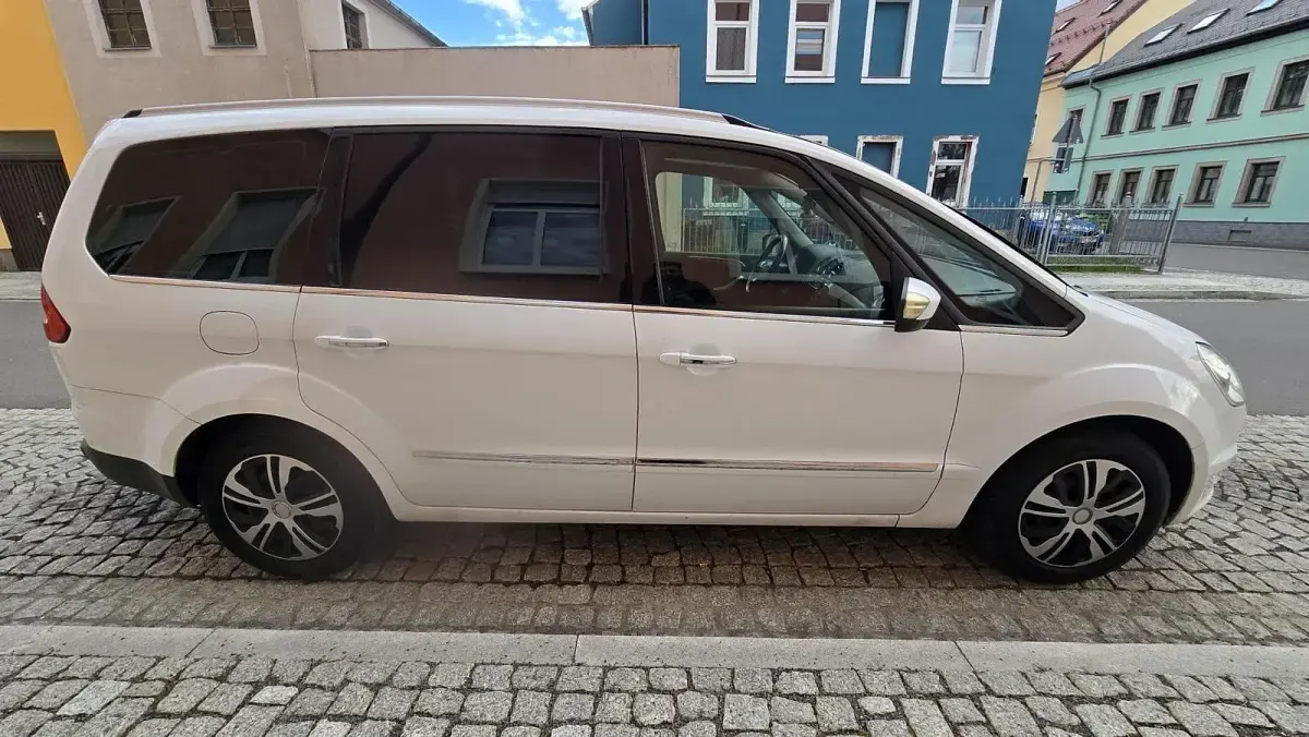 Gebraucht Ford Galaxy 200 PS (147 kW) 2011 Weiß Van / Kleinbus
