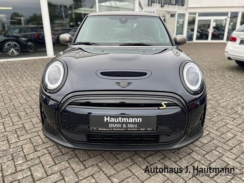Gebraucht Mini Cooper SE Business 135 kW (184 PS) 2022 Schwarz Kleinwagen