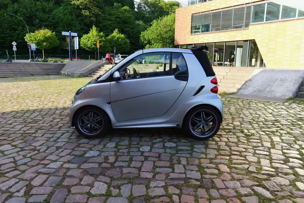Gebraucht Smart ForTwo Cabrio Brabus 102 PS (75 kW) 2013 Silber Cabrio