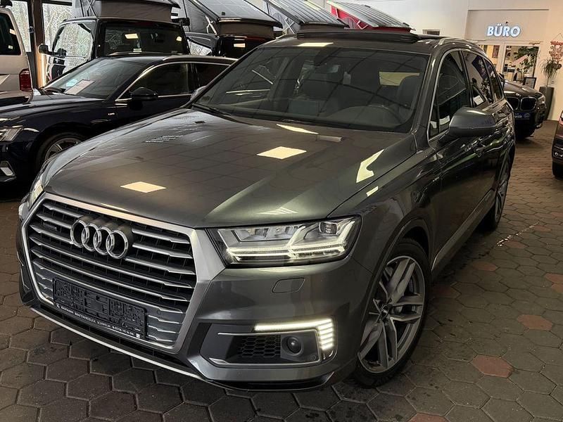 Grau Gebraucht 2017 Audi Q7 S-Line SUV | 24.990 € (Superpreis) - Bild 1/4
