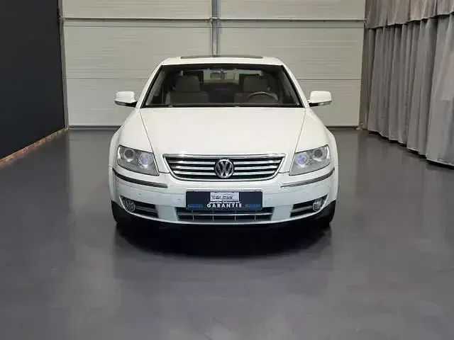 Gebraucht VW Phaeton 335 PS (246 kW) 2010 Weiß Limousine
