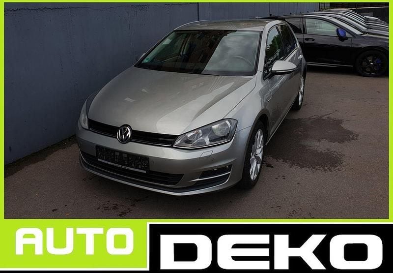 Silber Gebraucht 2014 VW Golf VII Cup Limousine | 9.470 € (Guter Preis) - Bild 1/4