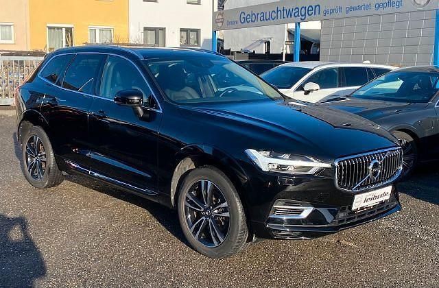 Black solid Gebraucht 2018 Volvo XC60 Inscription SUV | 34.990 € (Etwas zu teuer) - Bild 1/4