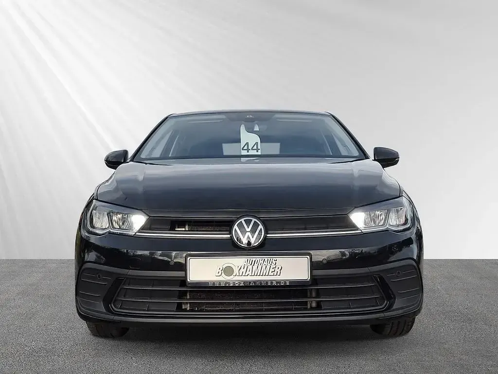 Używany VW Polo Move 95 KM (69 kW) 2023 Czarny Sedan/Limuzyna