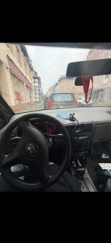 Gebraucht Seat Arosa 60 PS (44 kW) 2000 Schwarz Kleinwagen