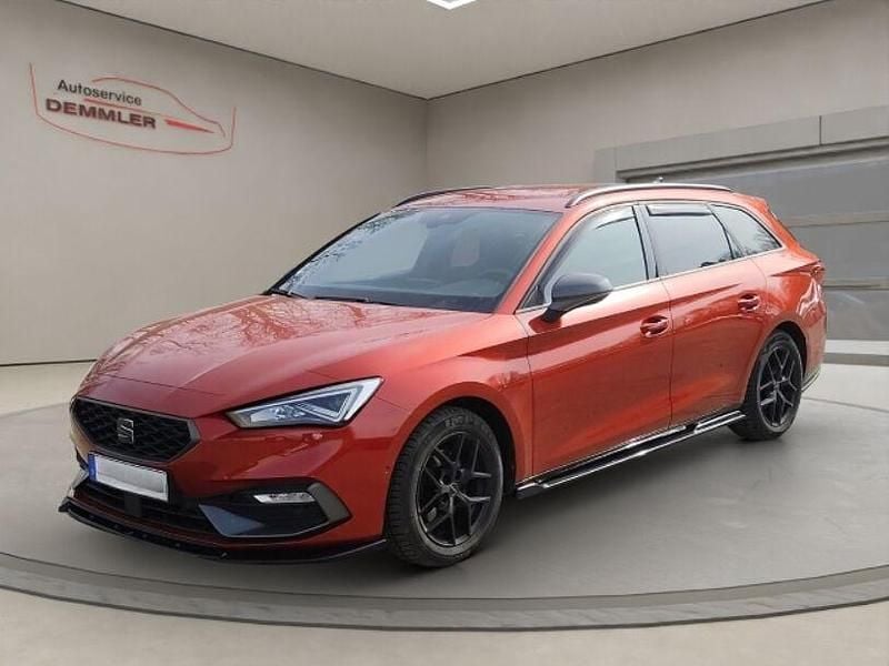 Gebraucht Seat Leon FR 131 PS (96 kW) 2021 Folierung mehrfarbig Kombi