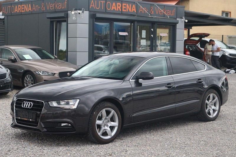 Grau Gebraucht 2014 Audi A5 Sportback Sport Coupé | 13.490 € (Guter Preis) - Bild 1/4