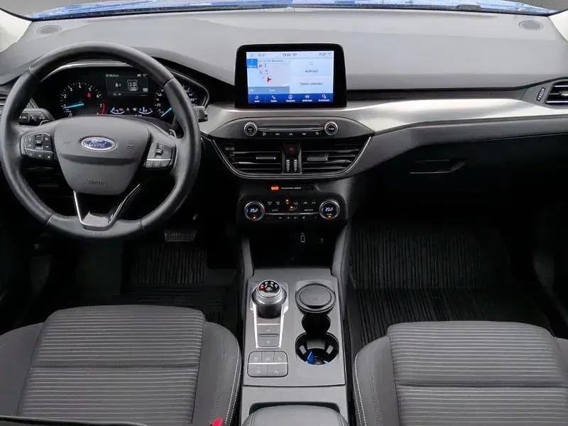 Gebraucht Ford Focus Titanium 150 PS (110 kW) 2020 Blau Limousine