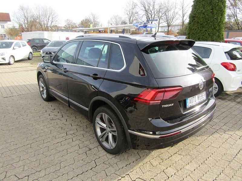 Gebraucht VW Tiguan Highline 190 PS (139 kW) 2019 Schwarz SUV
