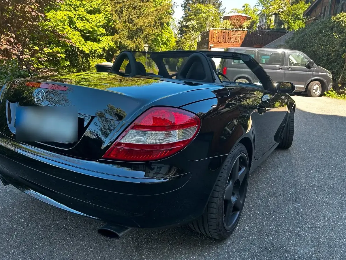 Usata Mercedes SLK200 163 CV (119 kW) 2005 Nero Cabrio