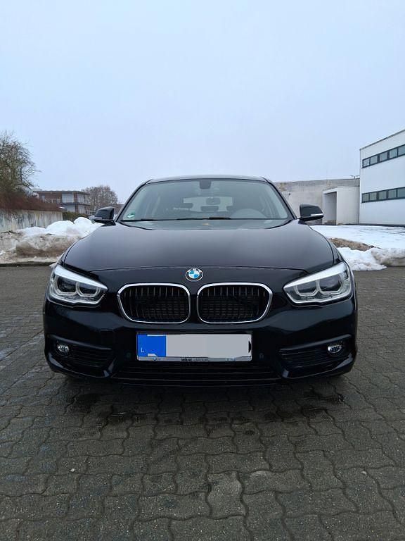 Gebraucht BMW 118 M Sport 136 PS (100 kW) 2019 Schwarz Kleinwagen