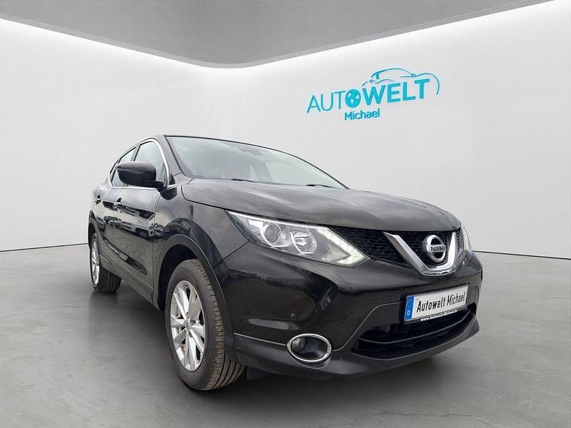 Gebraucht Nissan Qashqai 110 PS (80 kW) 2016 Schwarz SUV