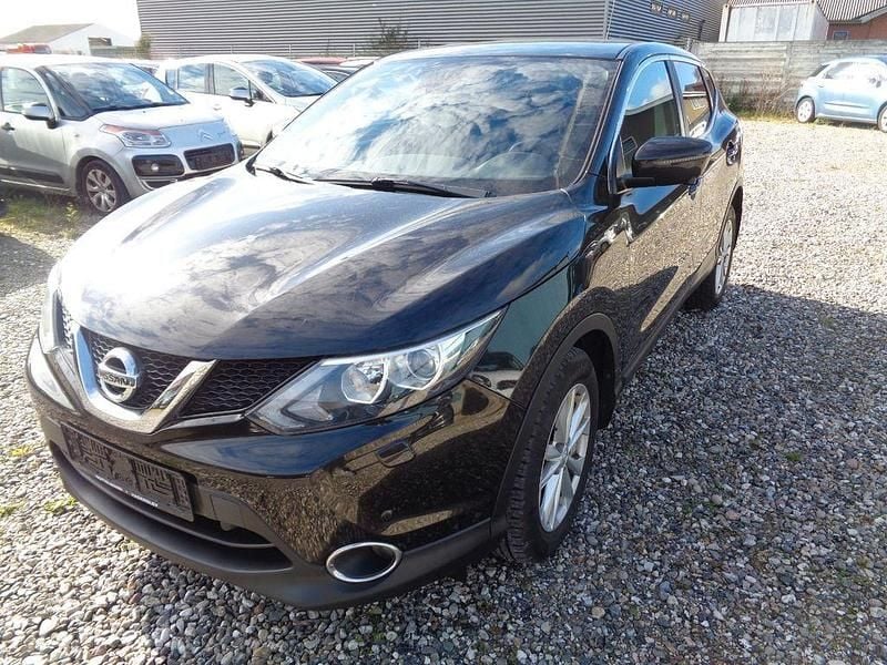 Schwarz Gebraucht 2017 Nissan Qashqai Acenta SUV | 7.800 € (Superpreis) - Bild 1/4