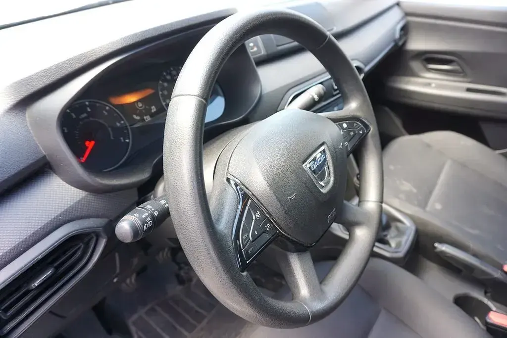Gebraucht Dacia Sandero Essentiel 67 PS (49 kW) 2021 Weiß Limousine